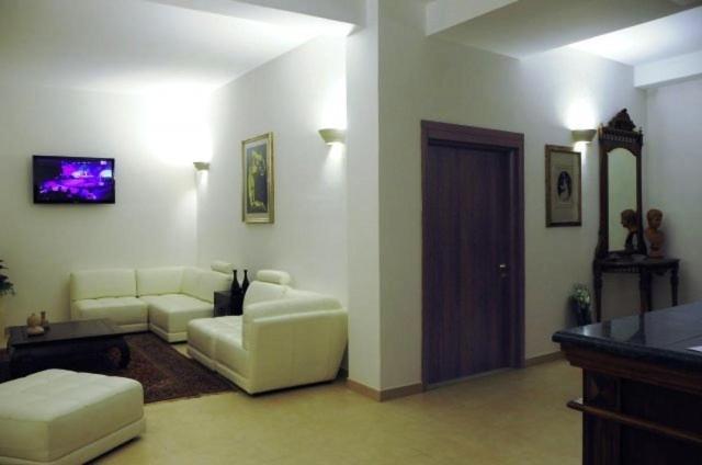 סנט'איזידורו Agri Hotel Conte Salentino מראה חיצוני תמונה