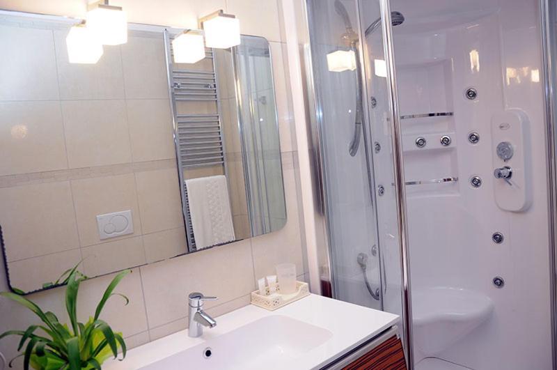 סנט'איזידורו Agri Hotel Conte Salentino מראה חיצוני תמונה