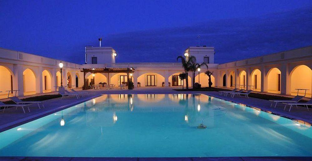 סנט'איזידורו Agri Hotel Conte Salentino מראה חיצוני תמונה